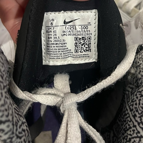 Nike men’s air flight lite ll white and black GUC size 8 minor marks shown* - Picture 8 of 14